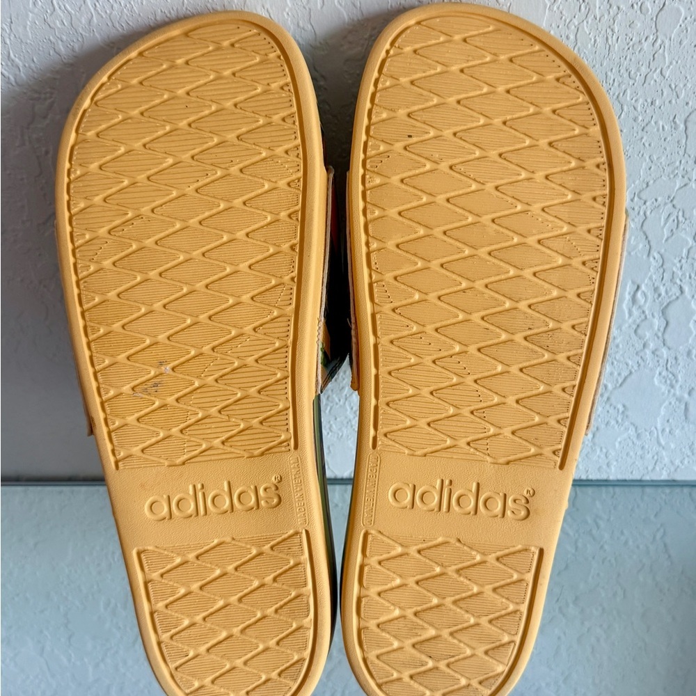 FARM Rio Striped Floral Multicolor Adidas Adilette Comfort Slide Sandals Size 9 - Picture 5 of 7